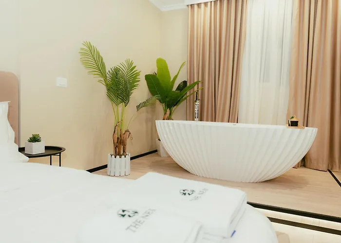 Luxury With Bath - The Nest Tirana