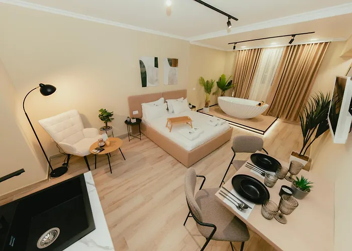 Lägenhet Luxury With Bath - The Nest Tirana