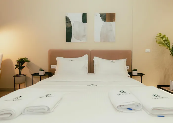 Luxury With Bath - The Nest Lägenhet *